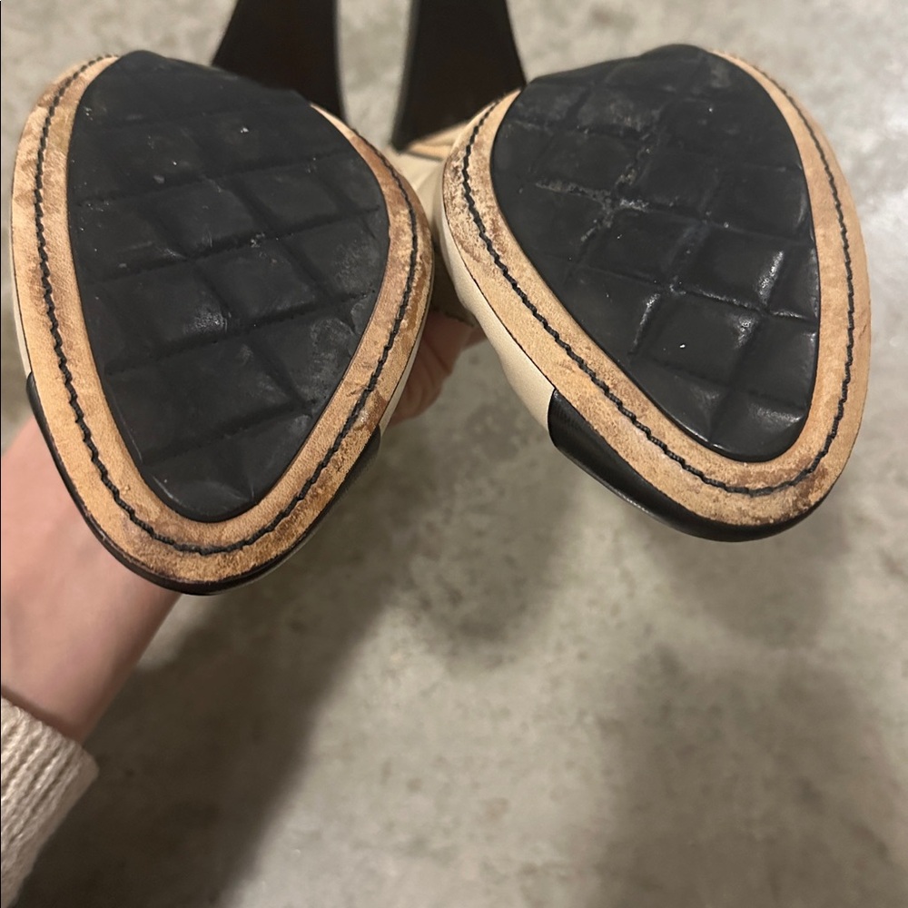 Chanel Heels - Picture 6 of 8